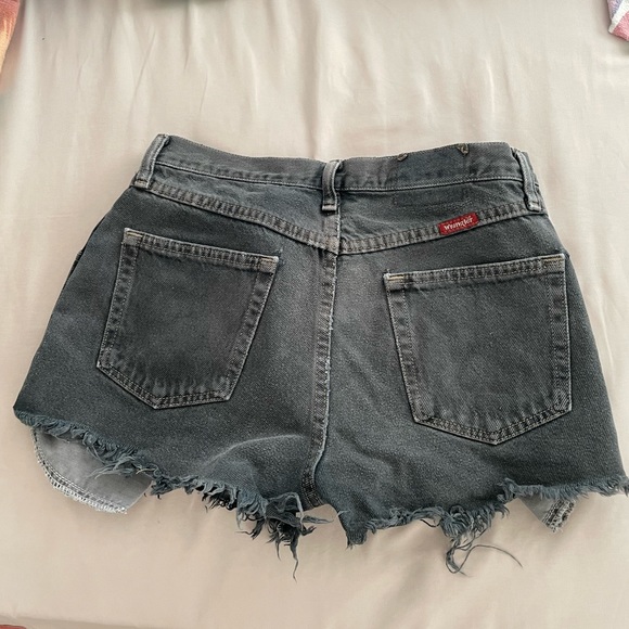 Wrangler light wash black denim shorts - Picture 2 of 4